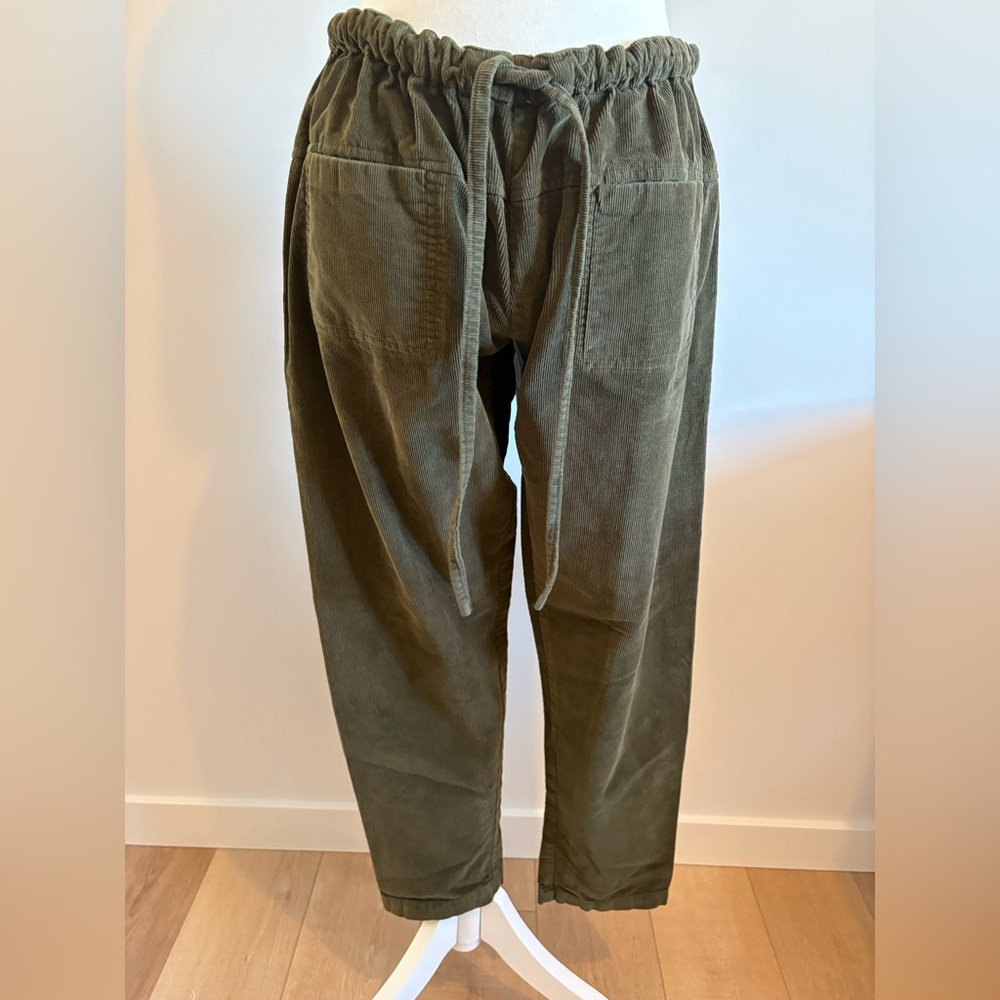 Frockk Olive Corduroy Cropped Pants